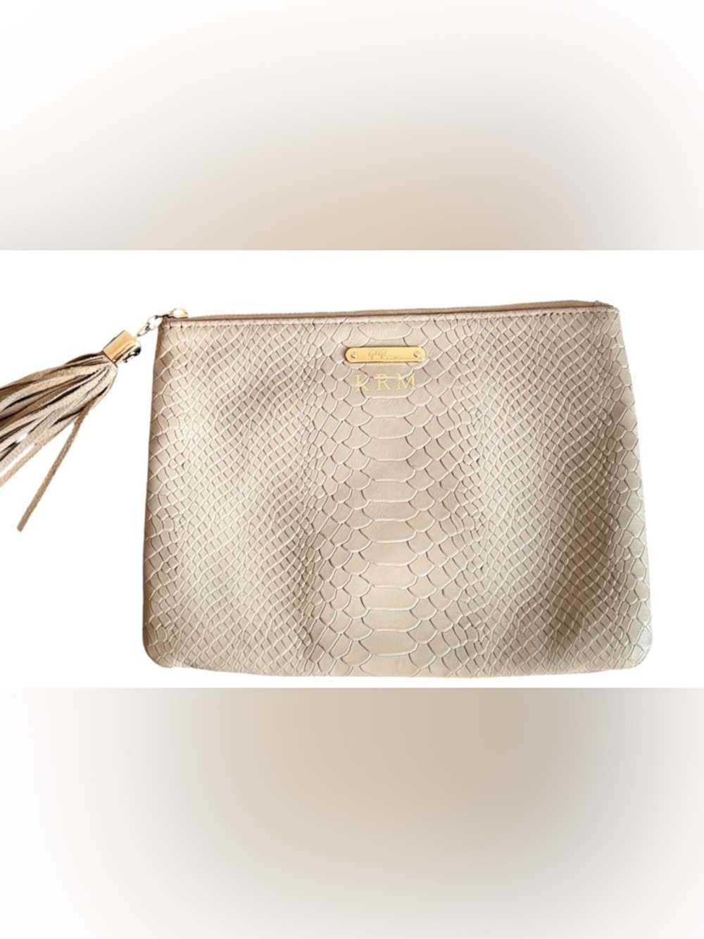 GiGi New York Embossed Leather Clutch – Nude/Beige